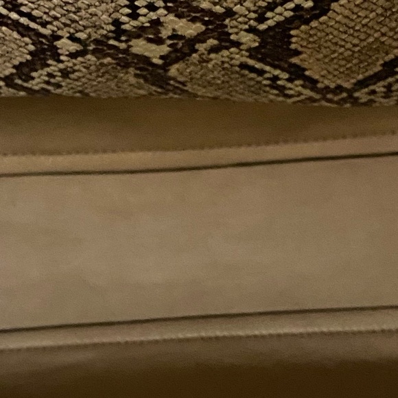 Nice Gift Option! Faux-Leather Snake NWT Oversize Tote Bag Tan Brown - Picture 14 of 16